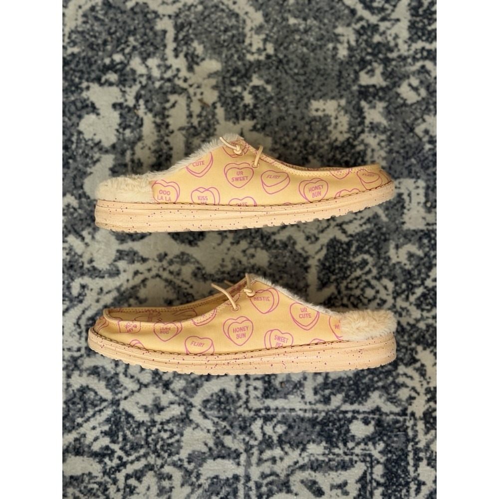 HEY DUDE Wendy Slip X Sweethearts Comfort Pink Mules Shoes RARE Women's Size 9 - Picture 8 of 11